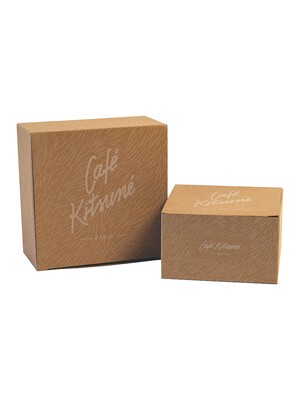 Café Kitsuné paper box with logo