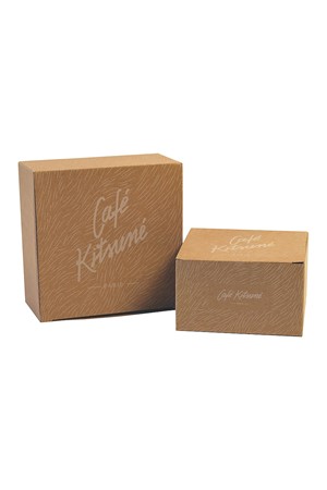 Café Kitsuné paper box with logo 